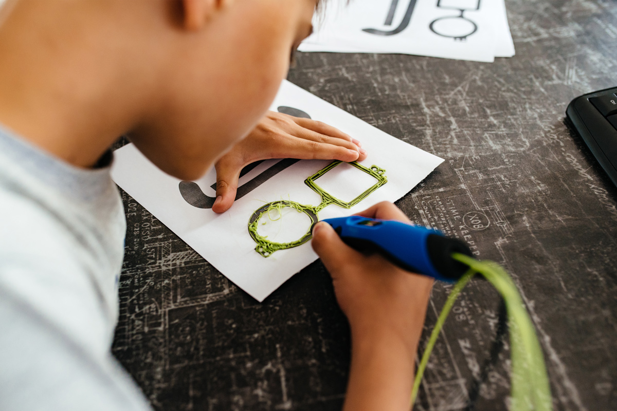 Clase de diseño 3D con modelado e impresión